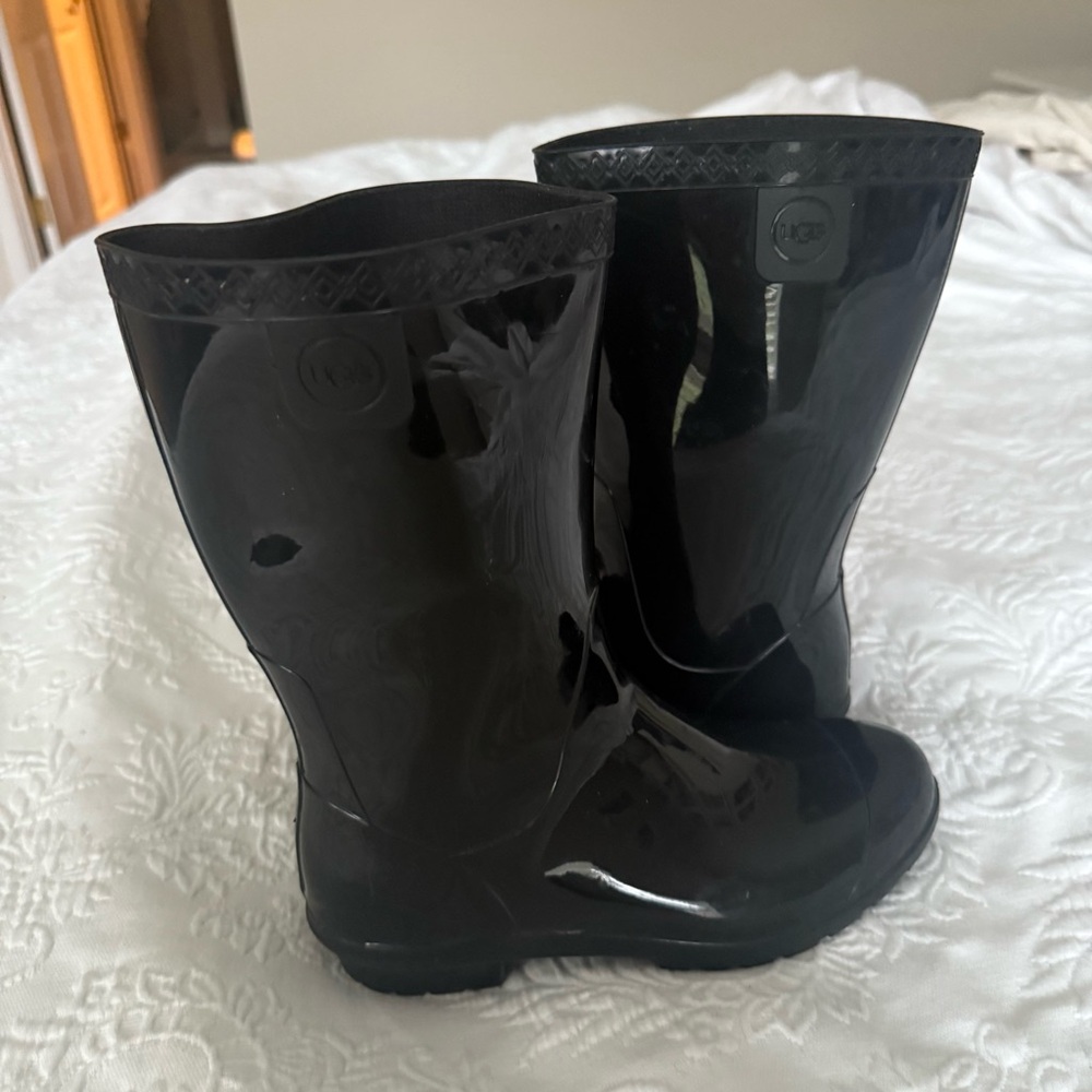 UGG Black Rubber Rain Boots size 5